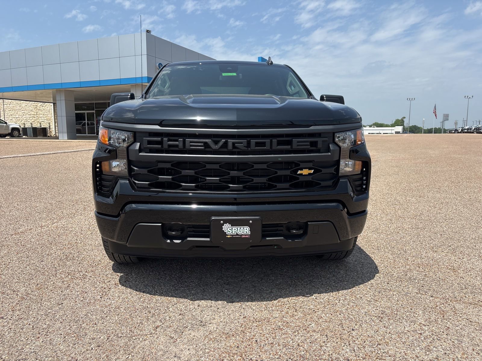 New 2026 Chevrolet Silverado 1500 Custom RWD image 9