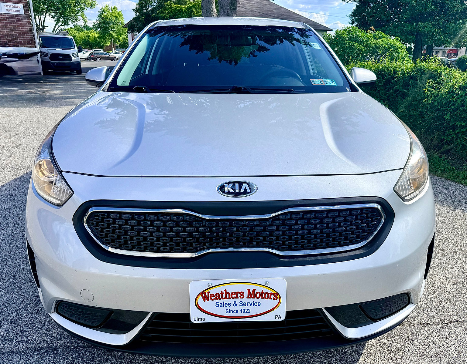 Used 2018 Kia Niro FE FWD image 9