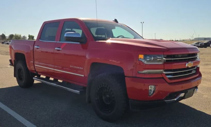 Used 2017 Chevrolet Silverado 1500 LTZ Z71 w/ LTZ Plus Package