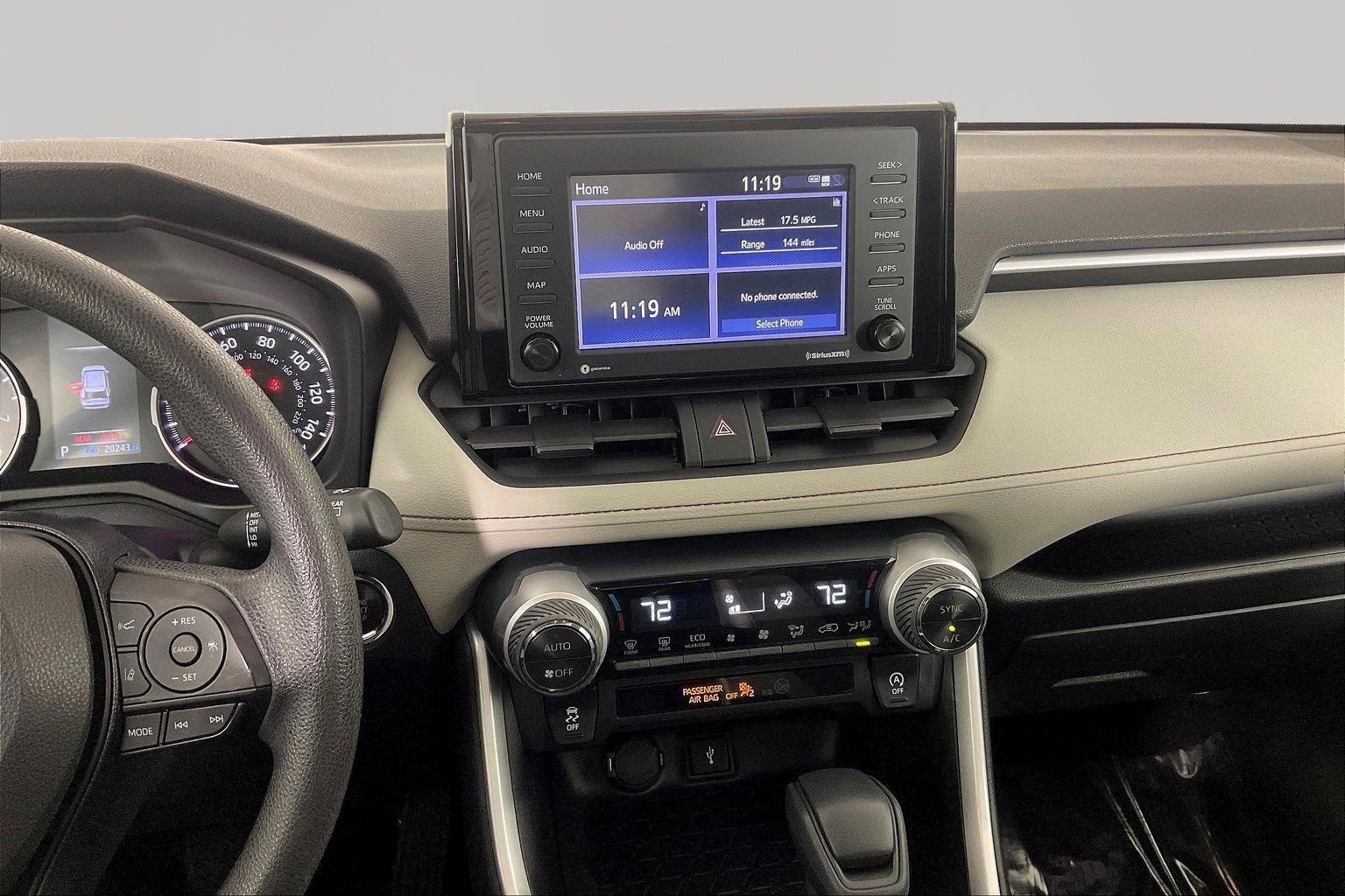 Used 2020 Toyota RAV4 XLE w/ Convenience Package FWD image 9