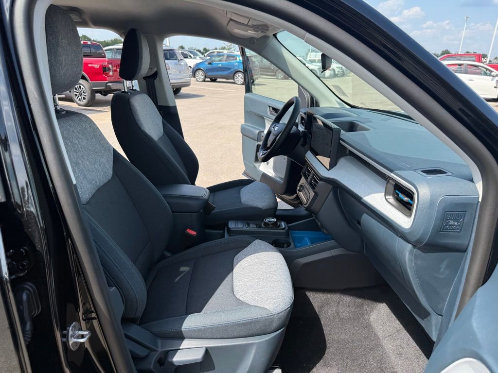 New 2025 Ford Maverick XLT w/ XLT Luxury Package image 17