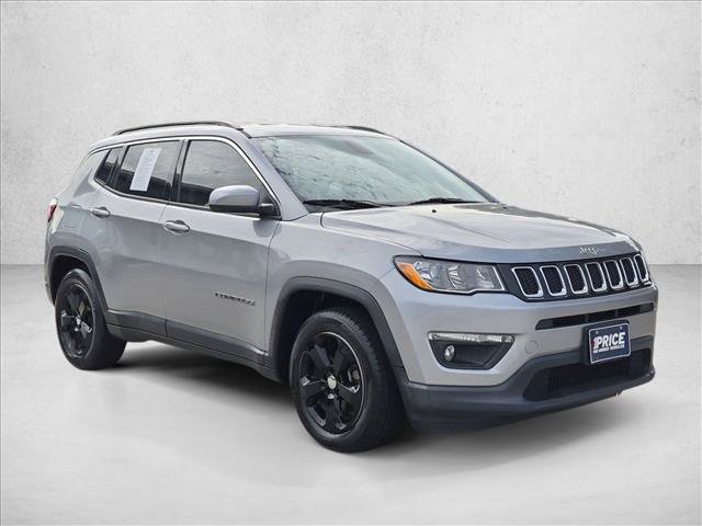 Used 2020 Jeep Compass Latitude w/ Popular Equipment Group FWD image 3