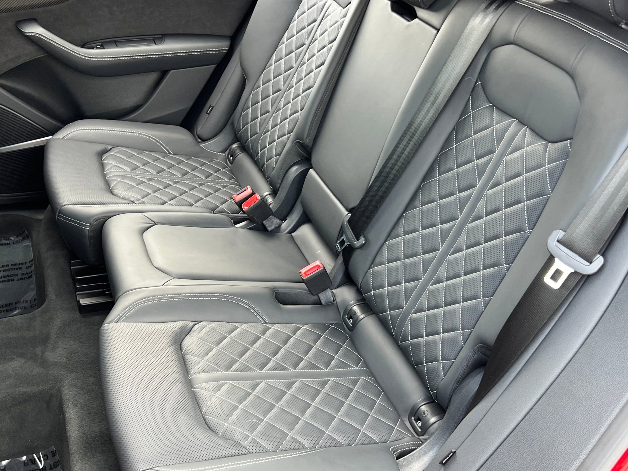 Used 2024 Audi SQ8 Prestige w/ Prestige Package image 18