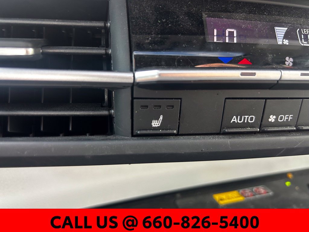 Certified 2025 Toyota Sienna XLE w/ XLE Plus Package FWD image 15