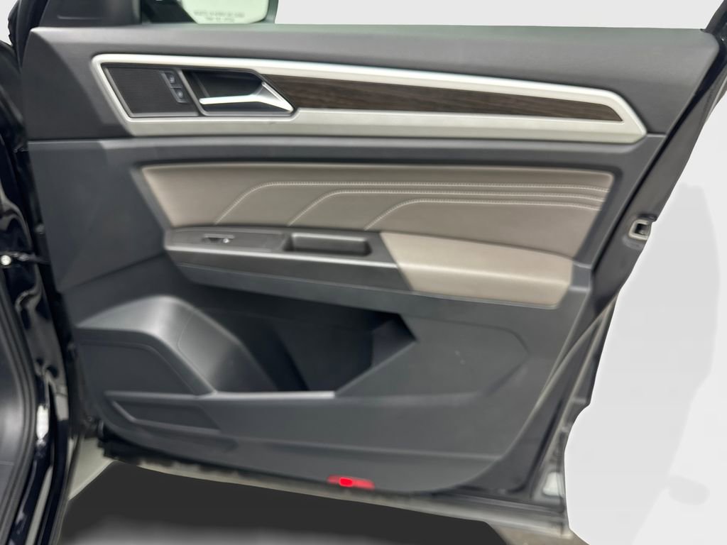 Used 2022 Volkswagen Atlas SE w/ Panoramic Sunroof Package FWD image 52