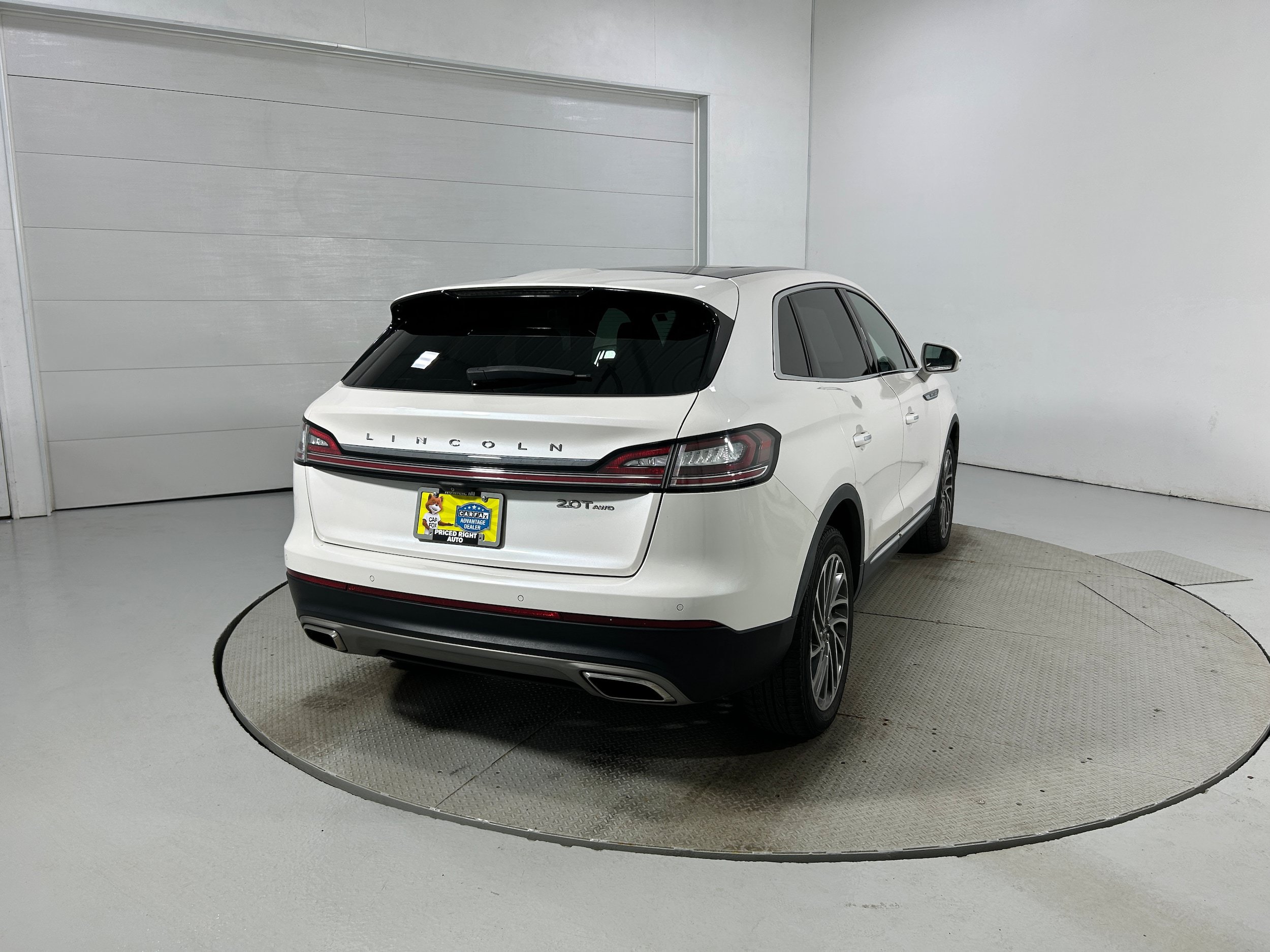 Used 2019 Lincoln Nautilus Reserve AWD/4WD image 38