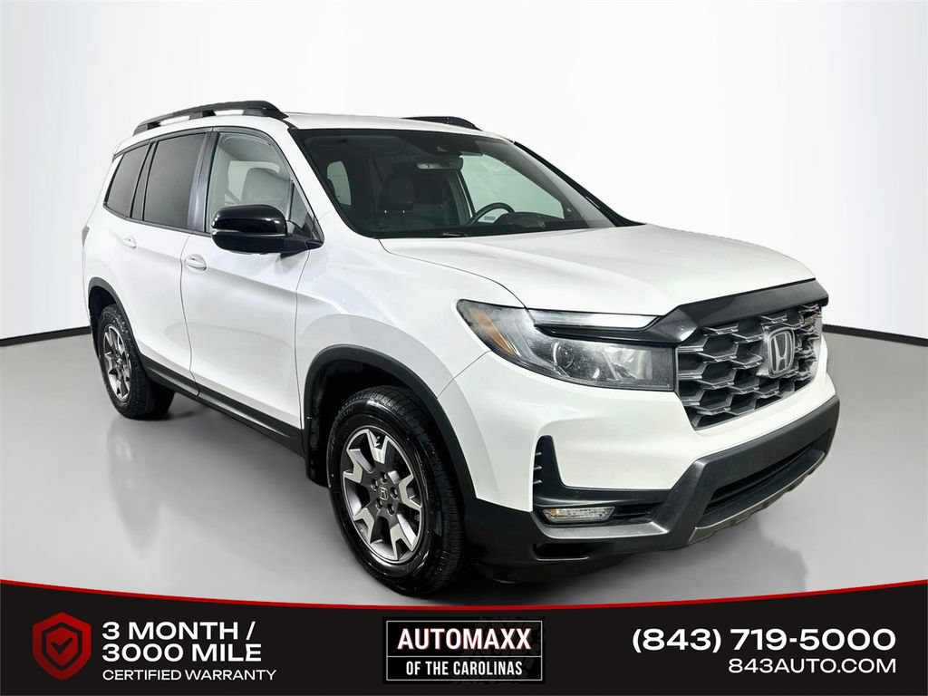 Used 2023 Honda Passport TrailSport image 1