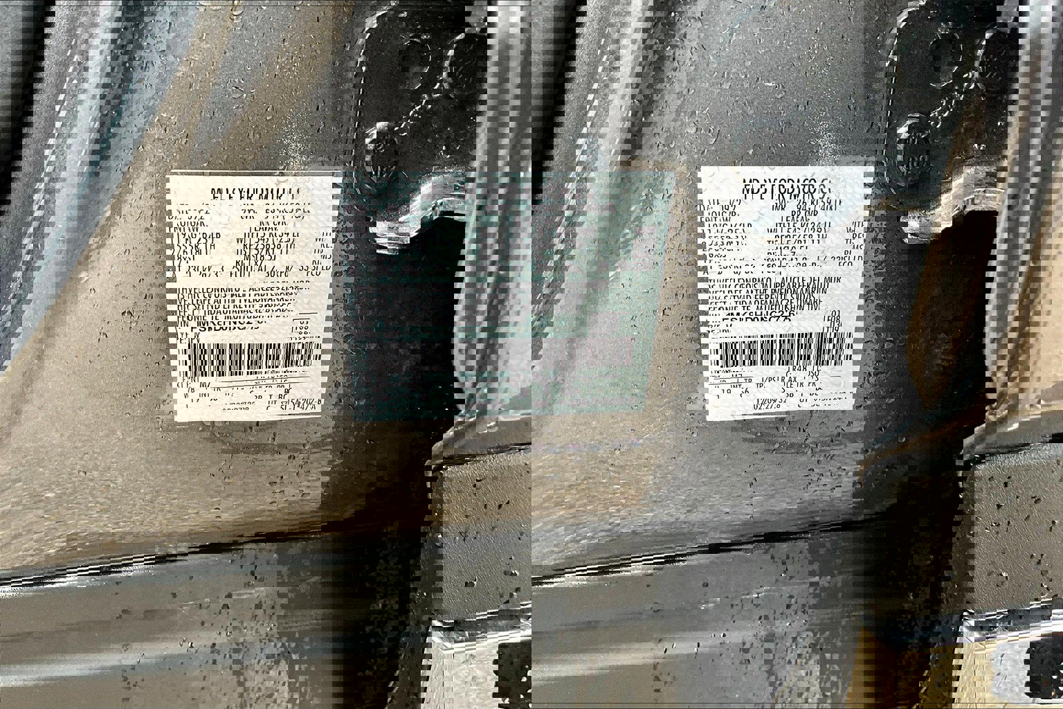 Used 2022 Ford Explorer XLT w/ Equipment Group 202A image 37