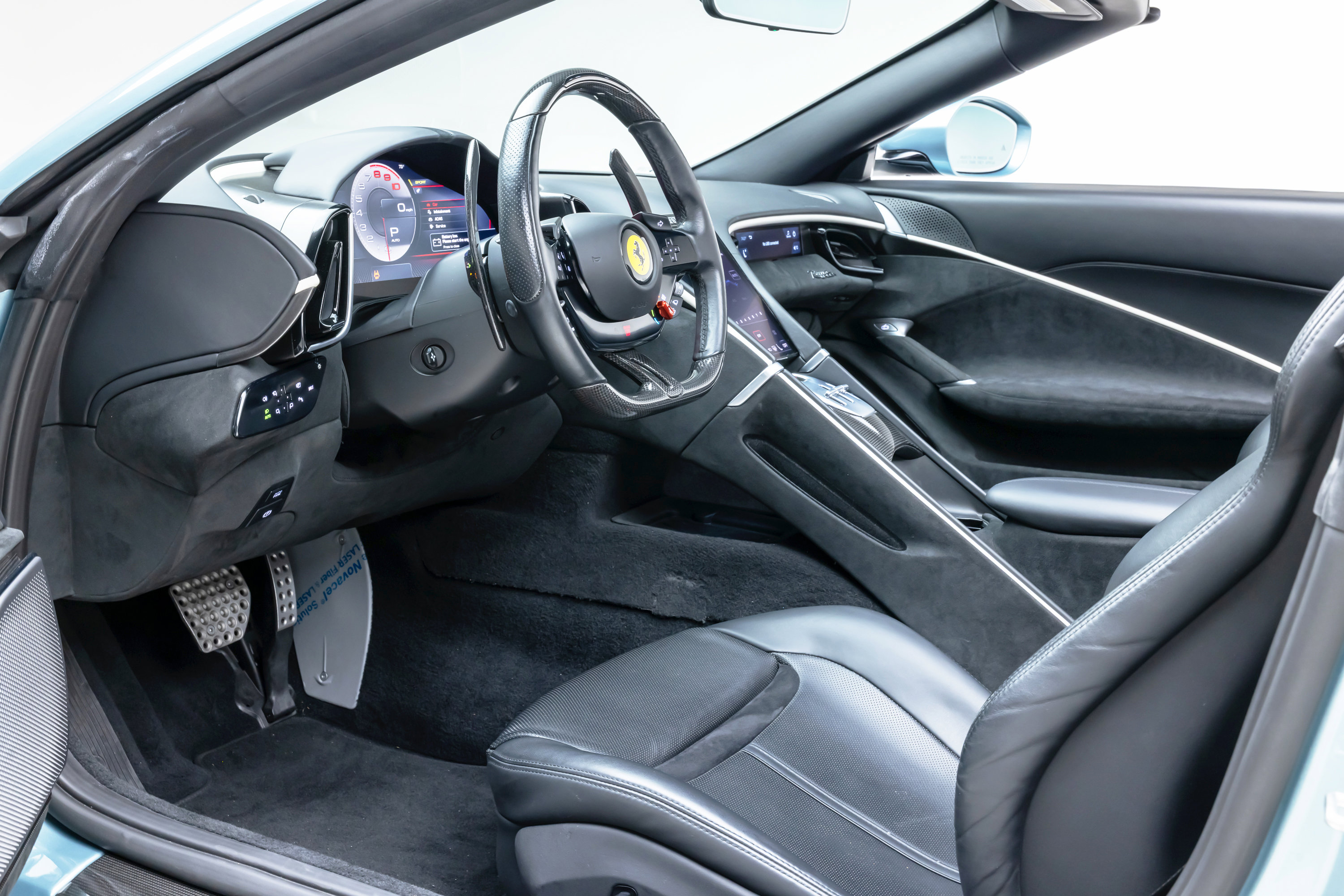 Certified 2024 Ferrari Roma Spider image 17