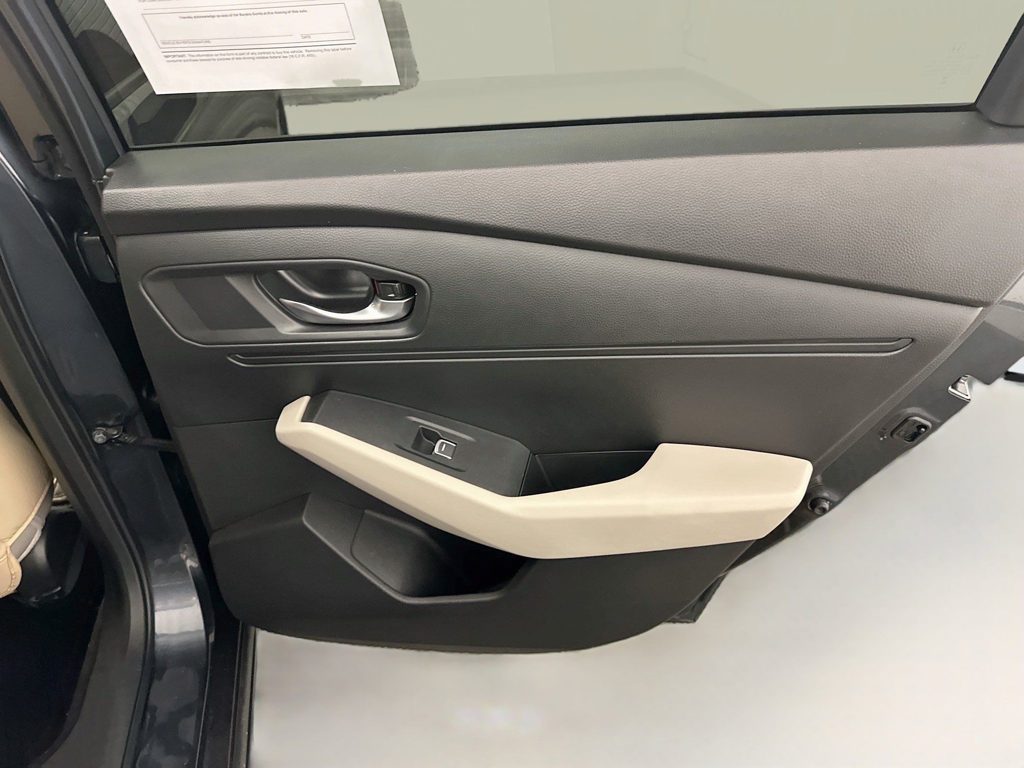Used 2025 Honda Accord SE image 31