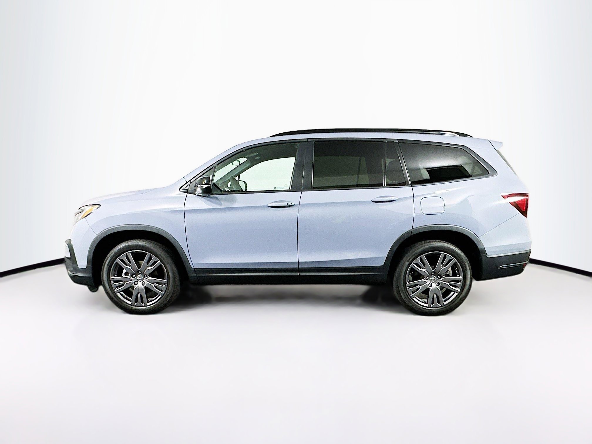 Used 2022 Honda Pilot Sport image 4