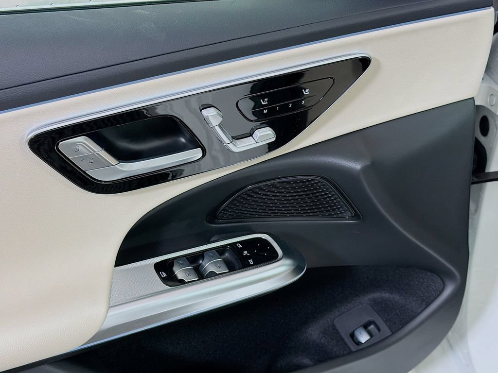 New 2026 Mercedes-Benz E 350 4MATIC Sedan image 21