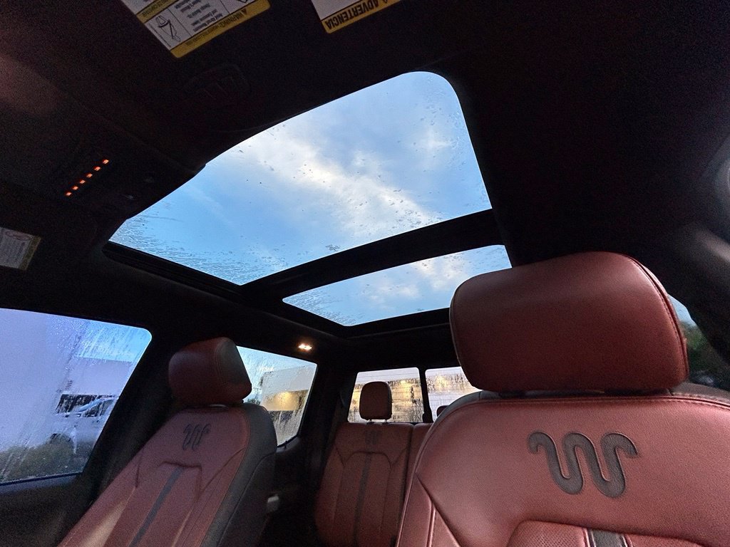Used 2019 Ford F250 King Ranch w/ King Ranch Ultimate Package AWD/4WD image 12