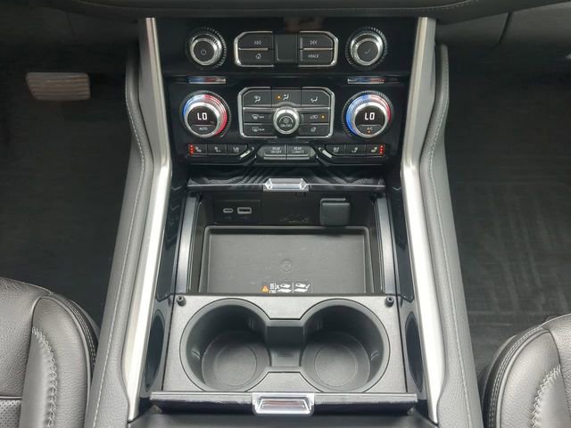 Used 2024 GMC Yukon Denali w/ Advanced Technology Package image 23