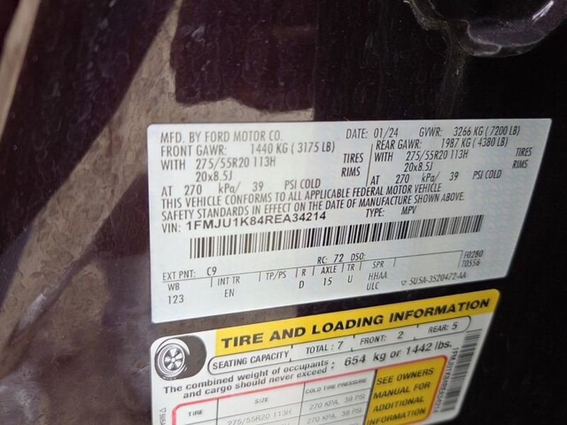 Used 2024 Ford Expedition Limited image 7