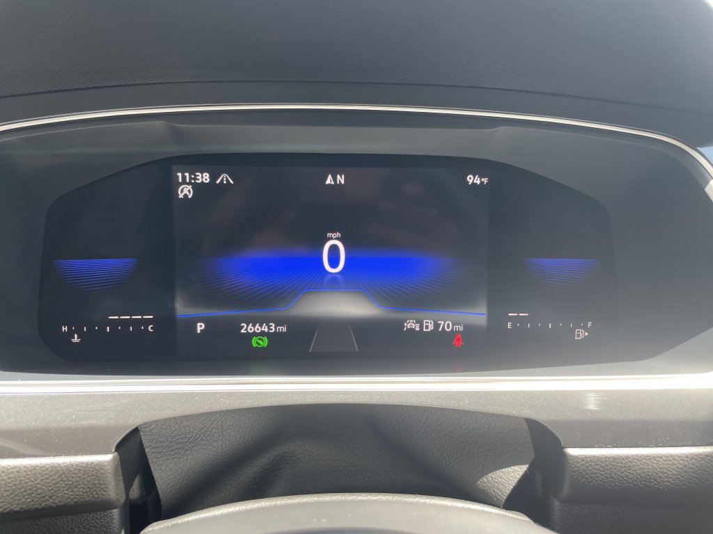 Used 2023 Volkswagen Tiguan SE R-Line image 30