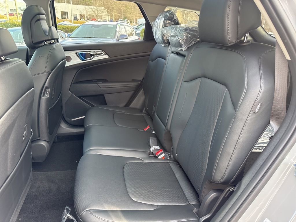 New 2026 Kia Sportage EX image 11