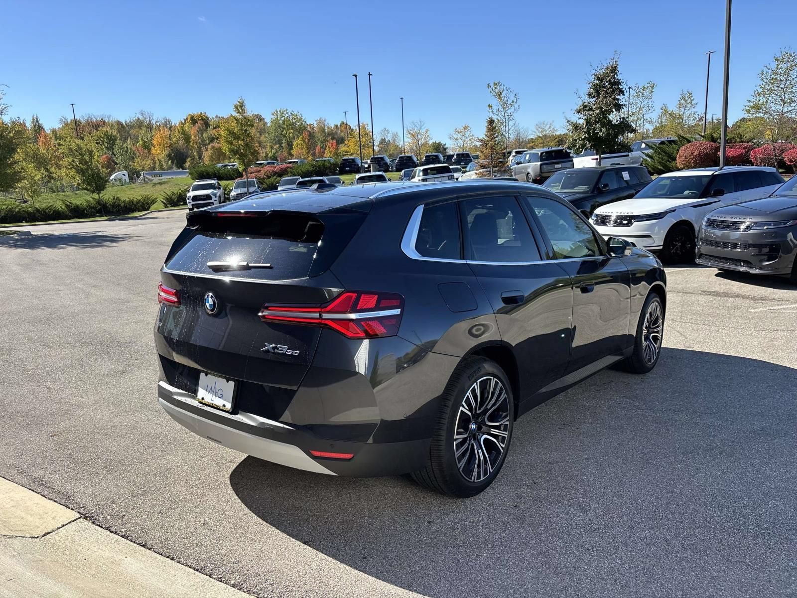 Used 2026 BMW X3 xDrive30i w/ Premium Package AWD/4WD image 7