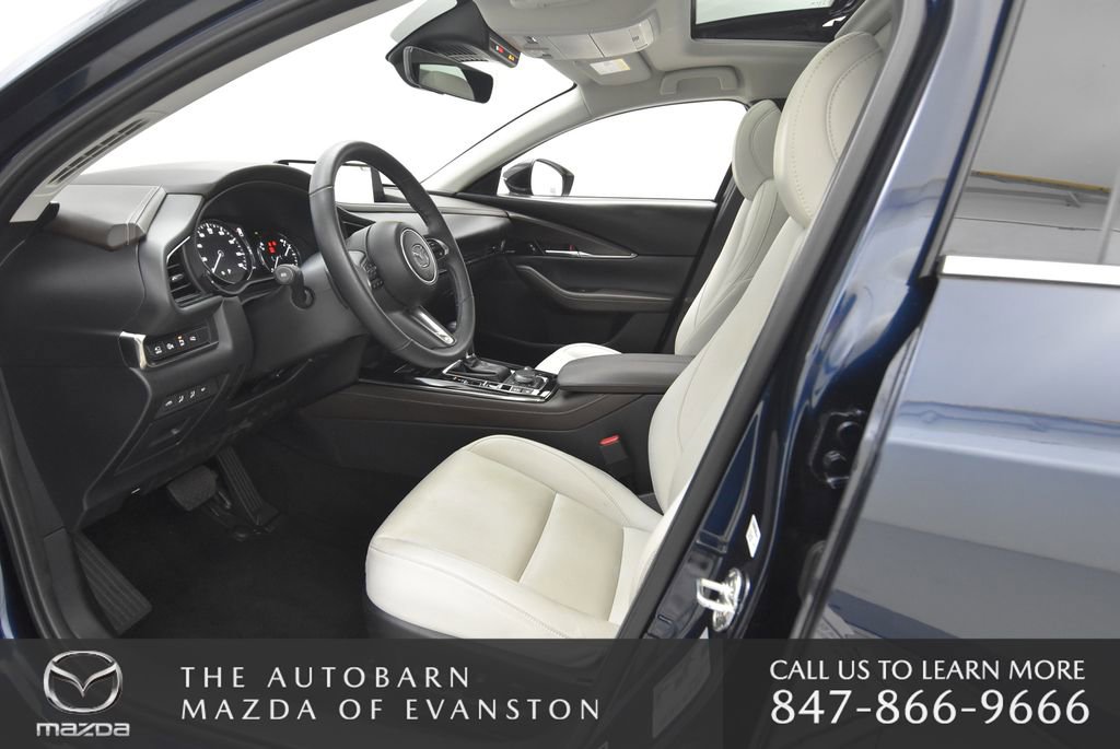 Used 2025 MAZDA CX-30 2.5 Turbo w/ Premium Plus Pkg image 23