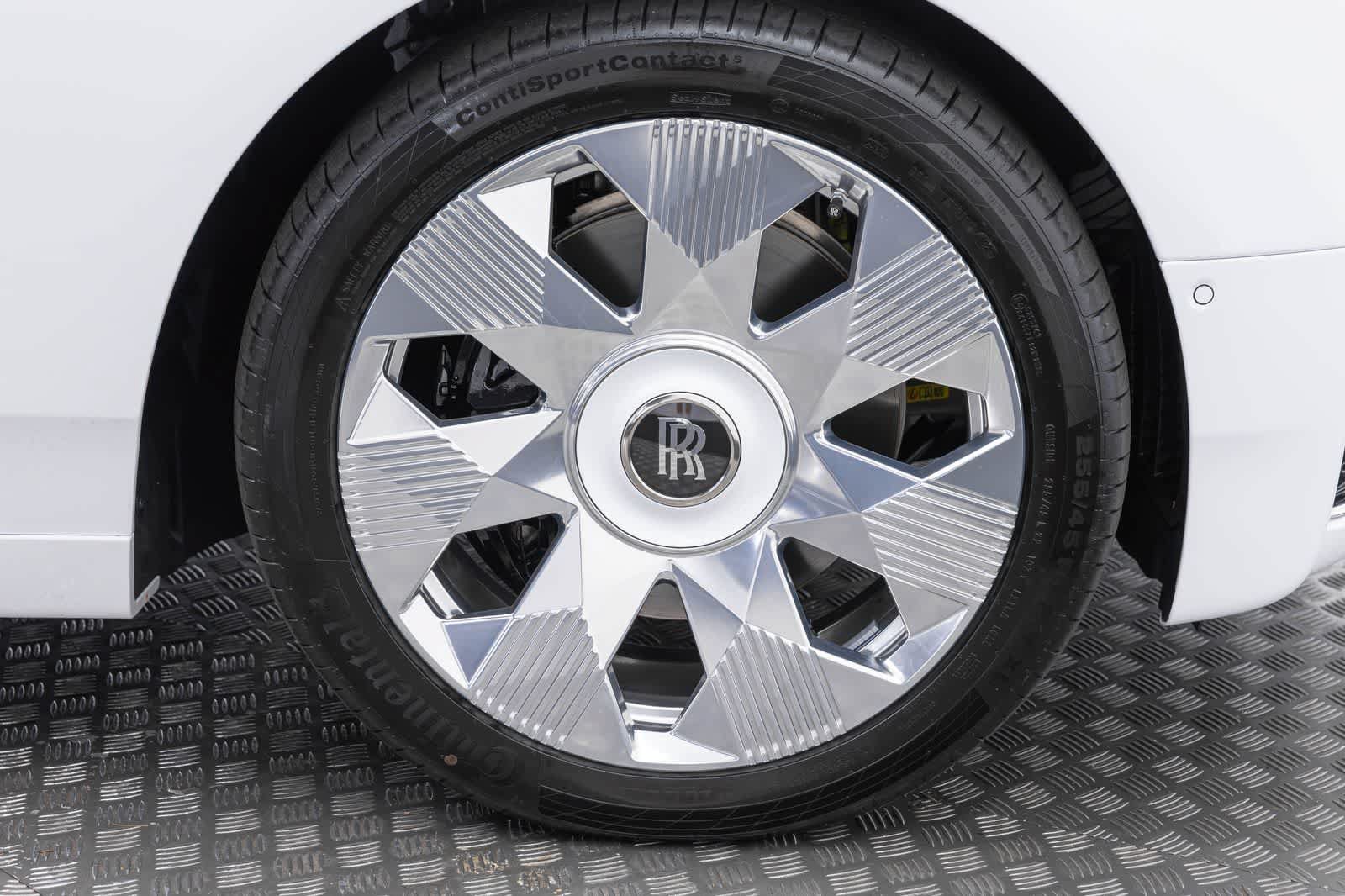 New 2027 Rolls-Royce Phantom Sedan RWD image 63