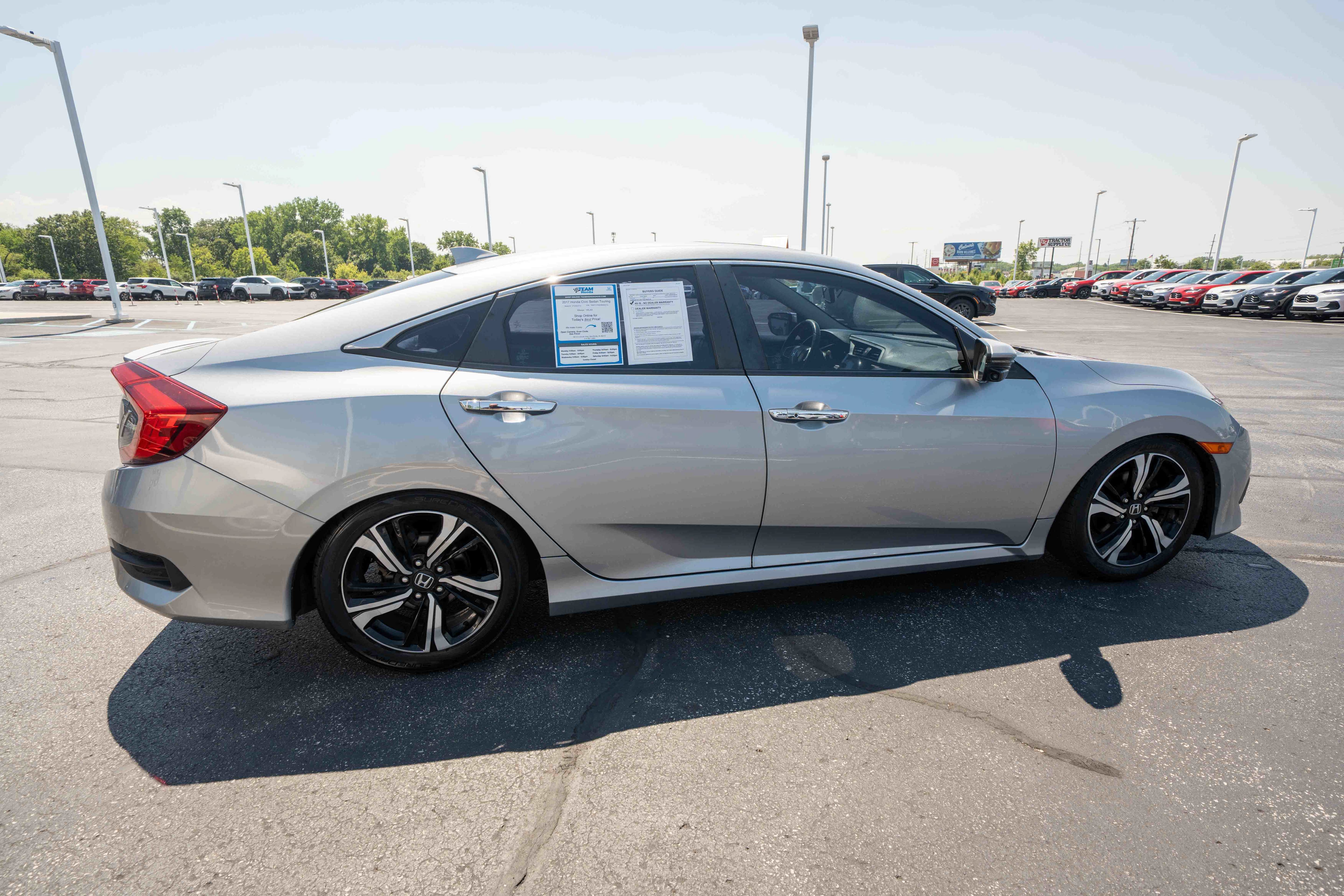 Used 2017 Honda Civic Touring image 6