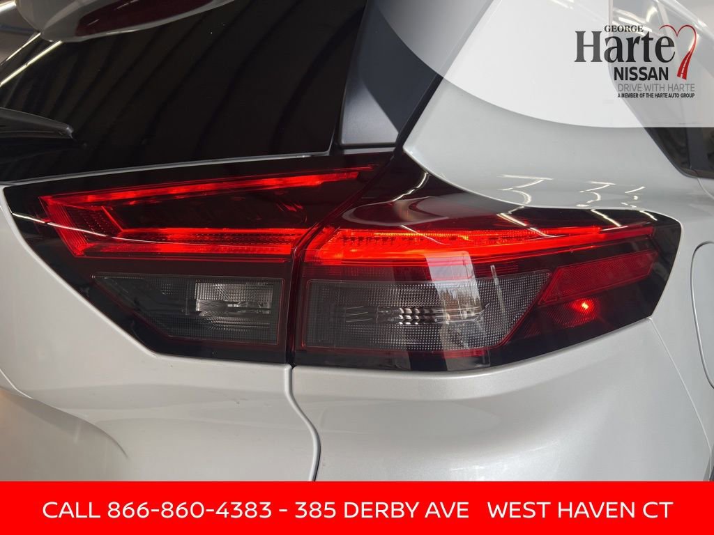 Certified 2025 Nissan Rogue S image 15