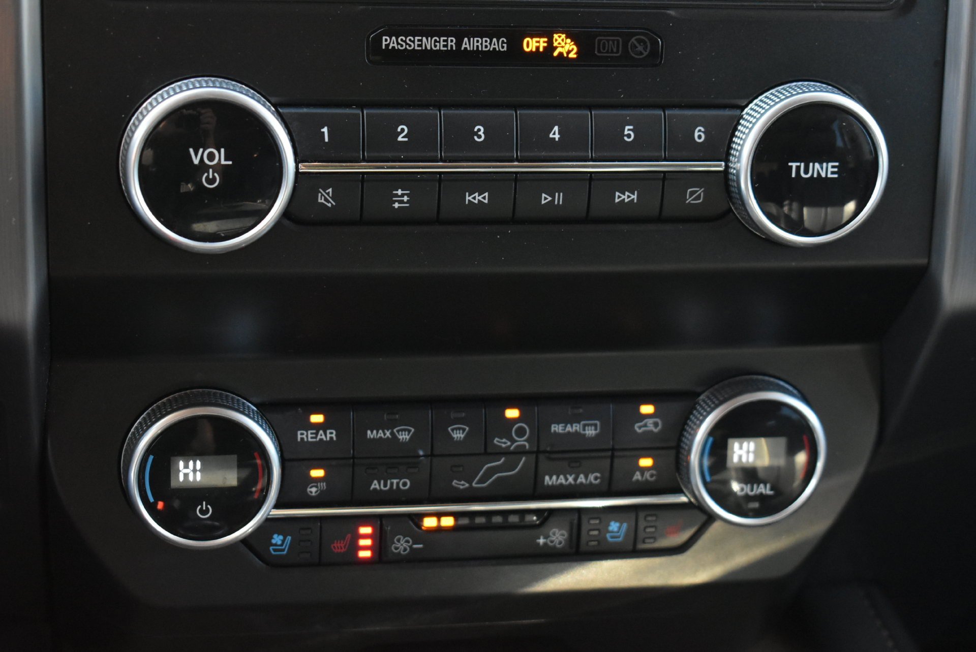 Used 2021 Ford Expedition Platinum AWD/4WD image 31
