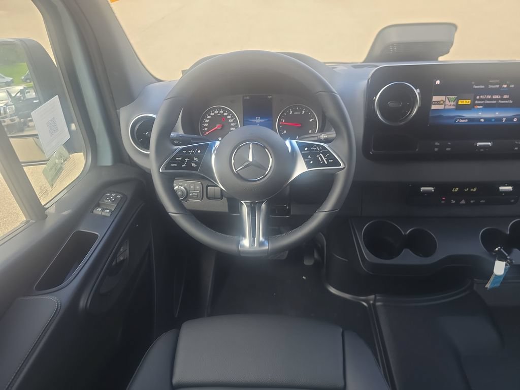 New 2026 Mercedes-Benz Sprinter 2500 image 13