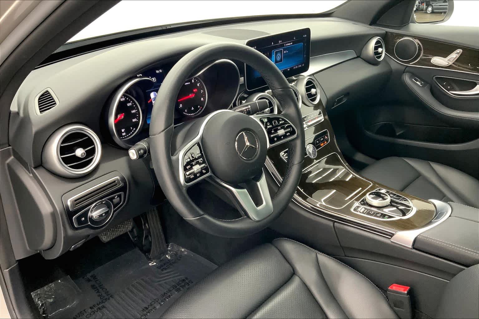 Used 2019 Mercedes-Benz C 300 Sedan image 14
