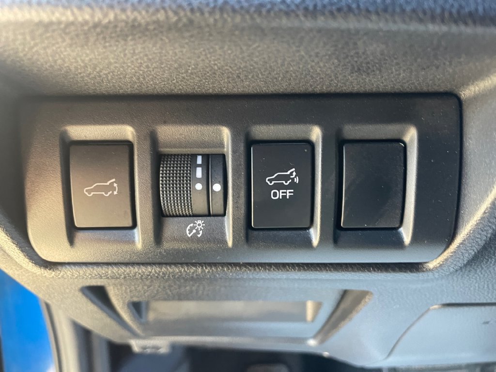 Used 2025 Subaru Outback Wilderness AWD/4WD image 38
