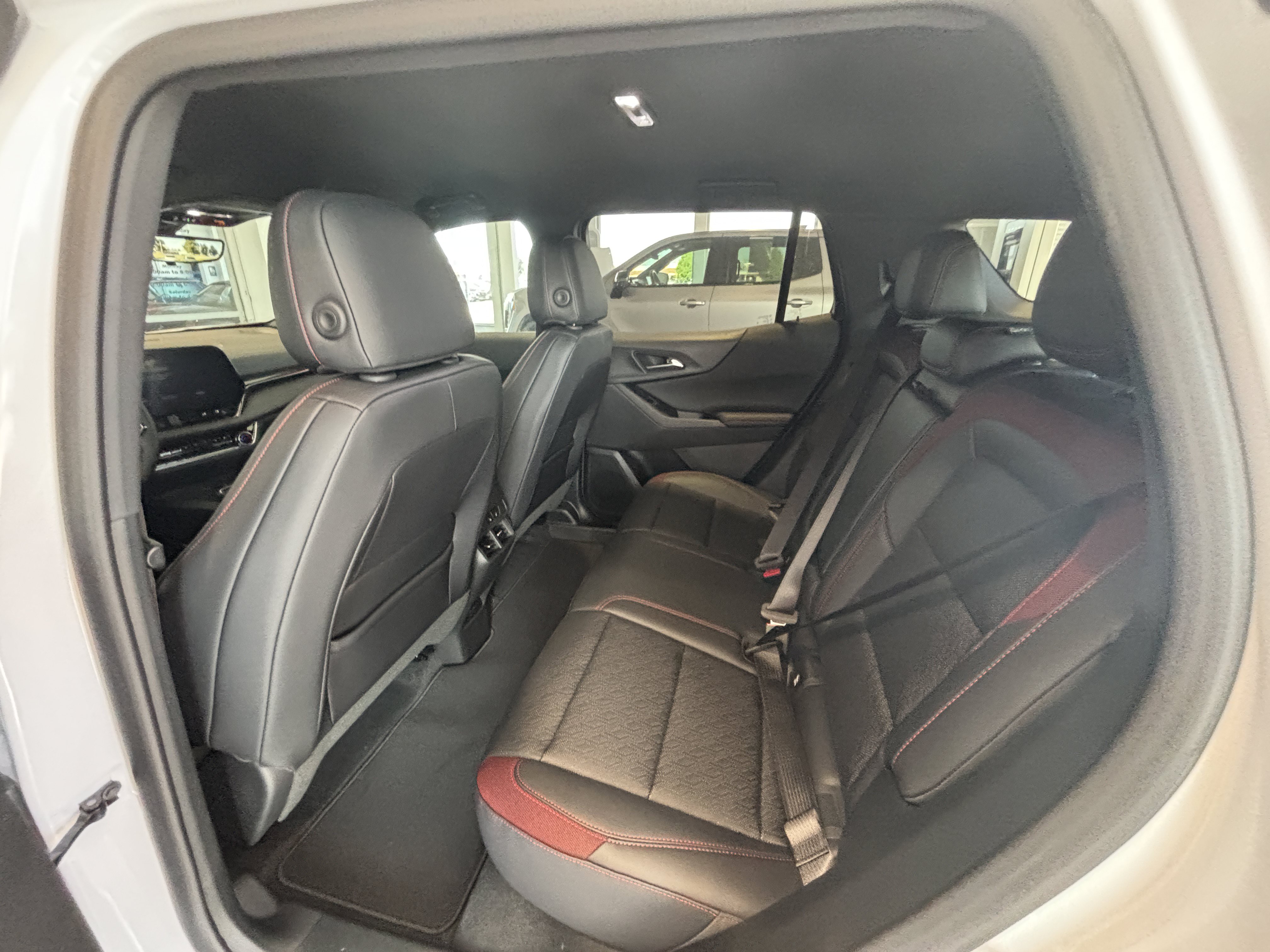 New 2027 Chevrolet Equinox RS w/ Safety and Technology Package FWD image 7
