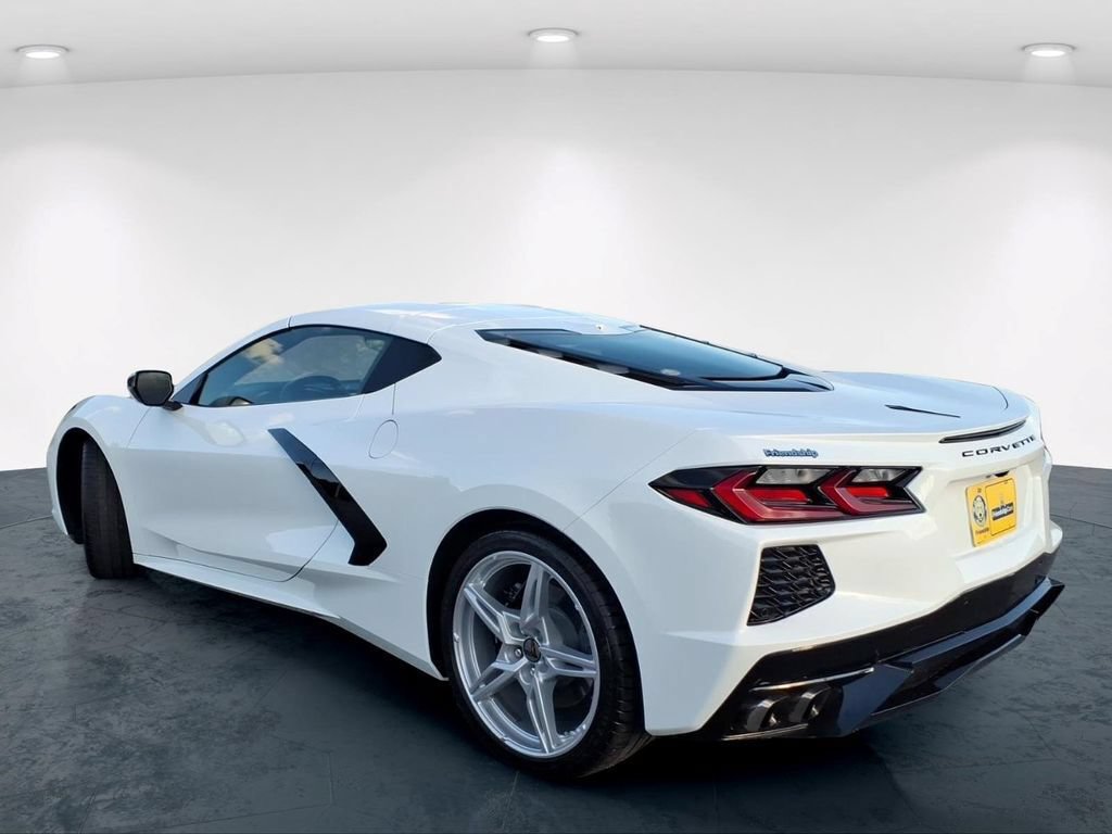 Used 2020 Chevrolet Corvette Stingray Preferred Cpe w/ 2LT Preferred Equipment Group RWD image 12