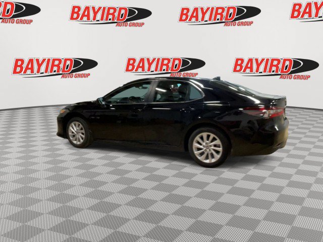 Used 2022 Toyota Camry LE FWD image 6