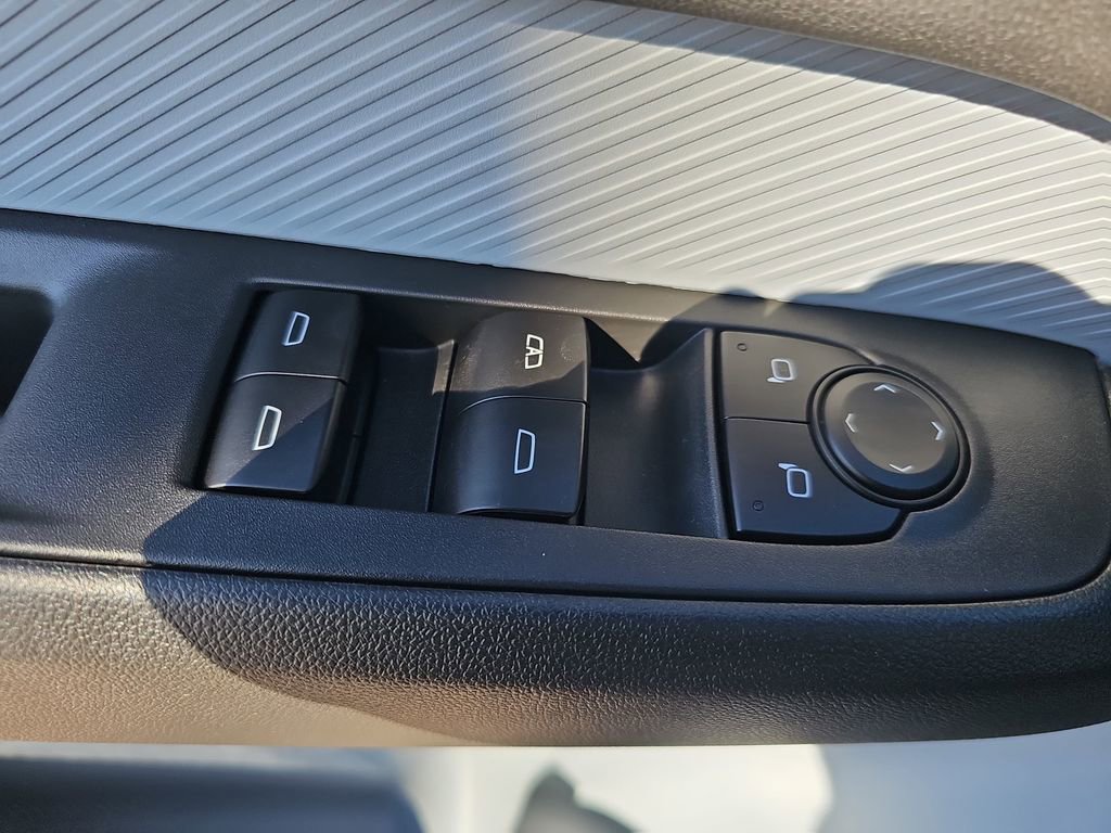 New 2027 Chevrolet Bolt RS w/ Technology Package image 27