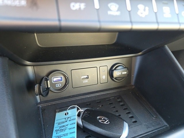 Used 2023 Hyundai Kona Limited w/ Cargo Package image 18