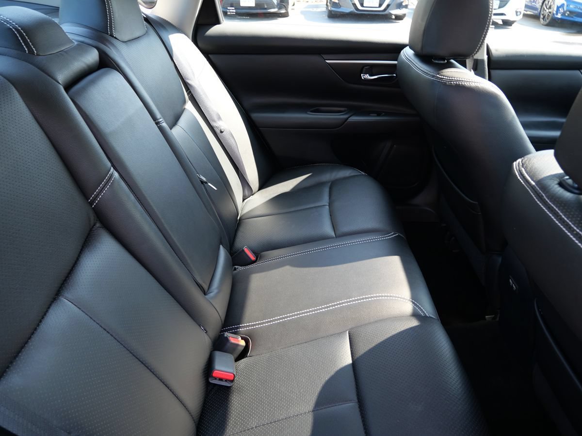 Used 2018 Nissan Altima 2.5 SV w/ 2.5 SV Technology Package FWD image 30