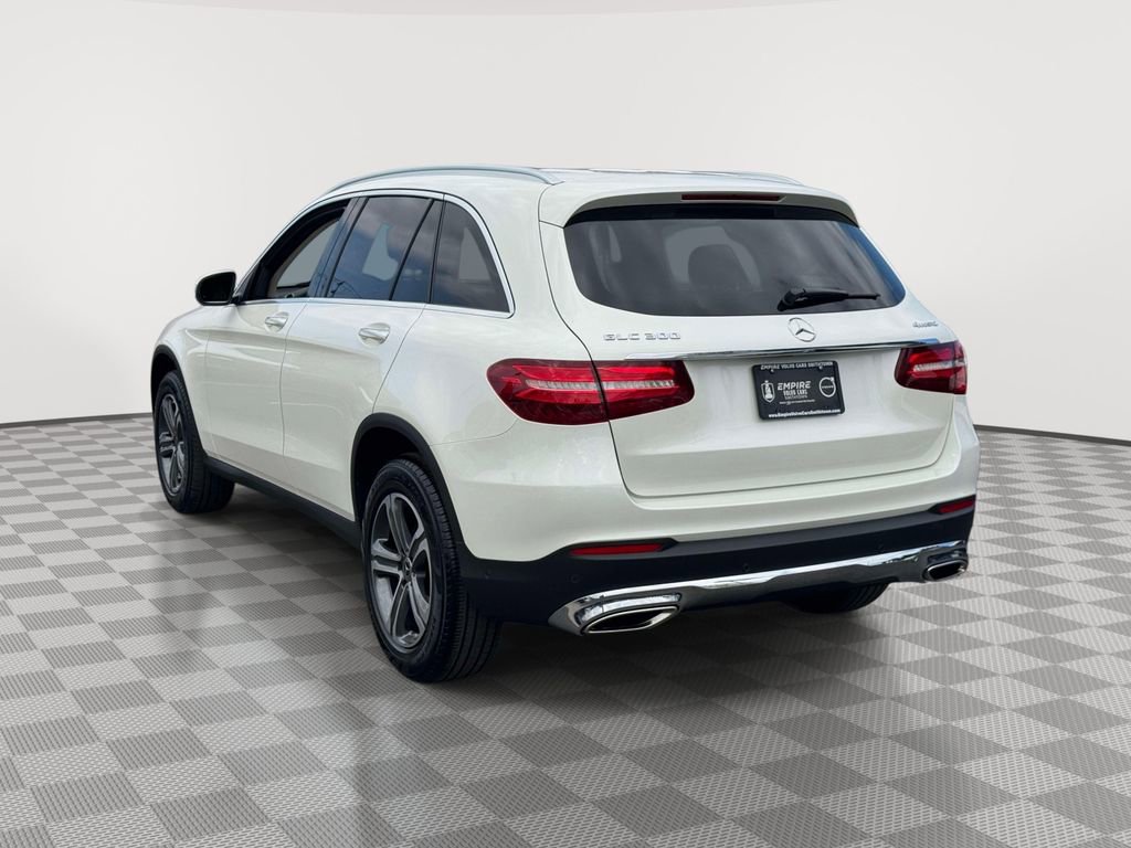 Used 2018 Mercedes-Benz GLC 300 4MATIC image 5