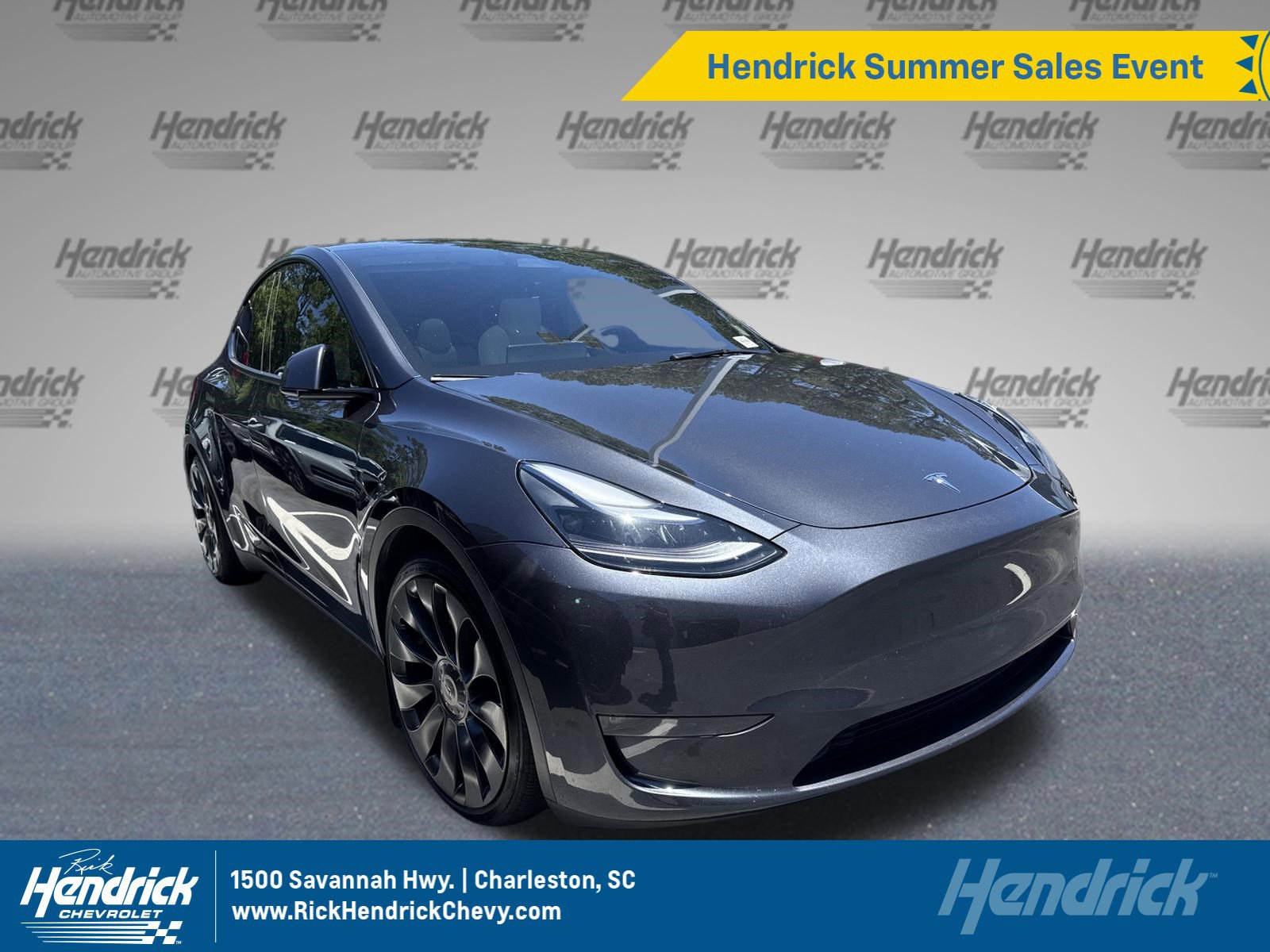 Used 2025 Tesla Model Y Performance AWD/4WD image 1