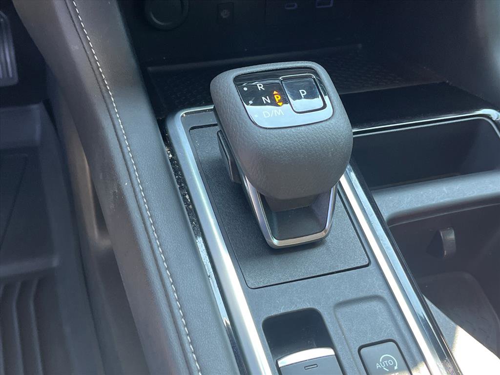 Used 2024 Nissan Pathfinder SL w/ Cargo Package image 13