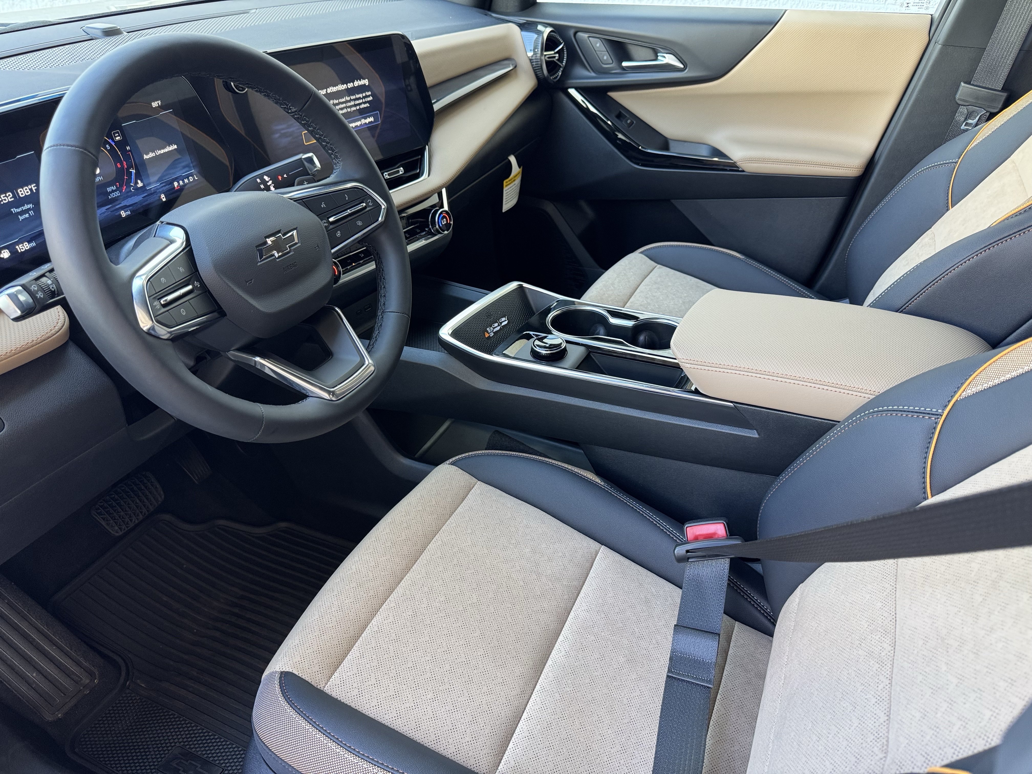 New 2026 Chevrolet Equinox ACTIV w/ Safety and Technology Package FWD image 10