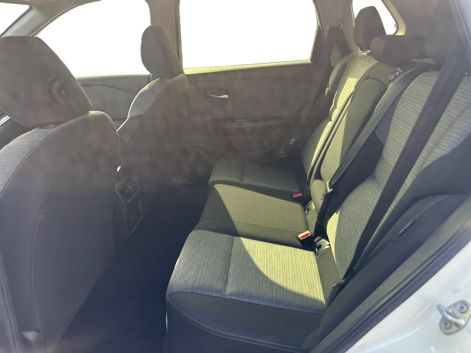 Used 2023 Nissan Rogue SV image 13