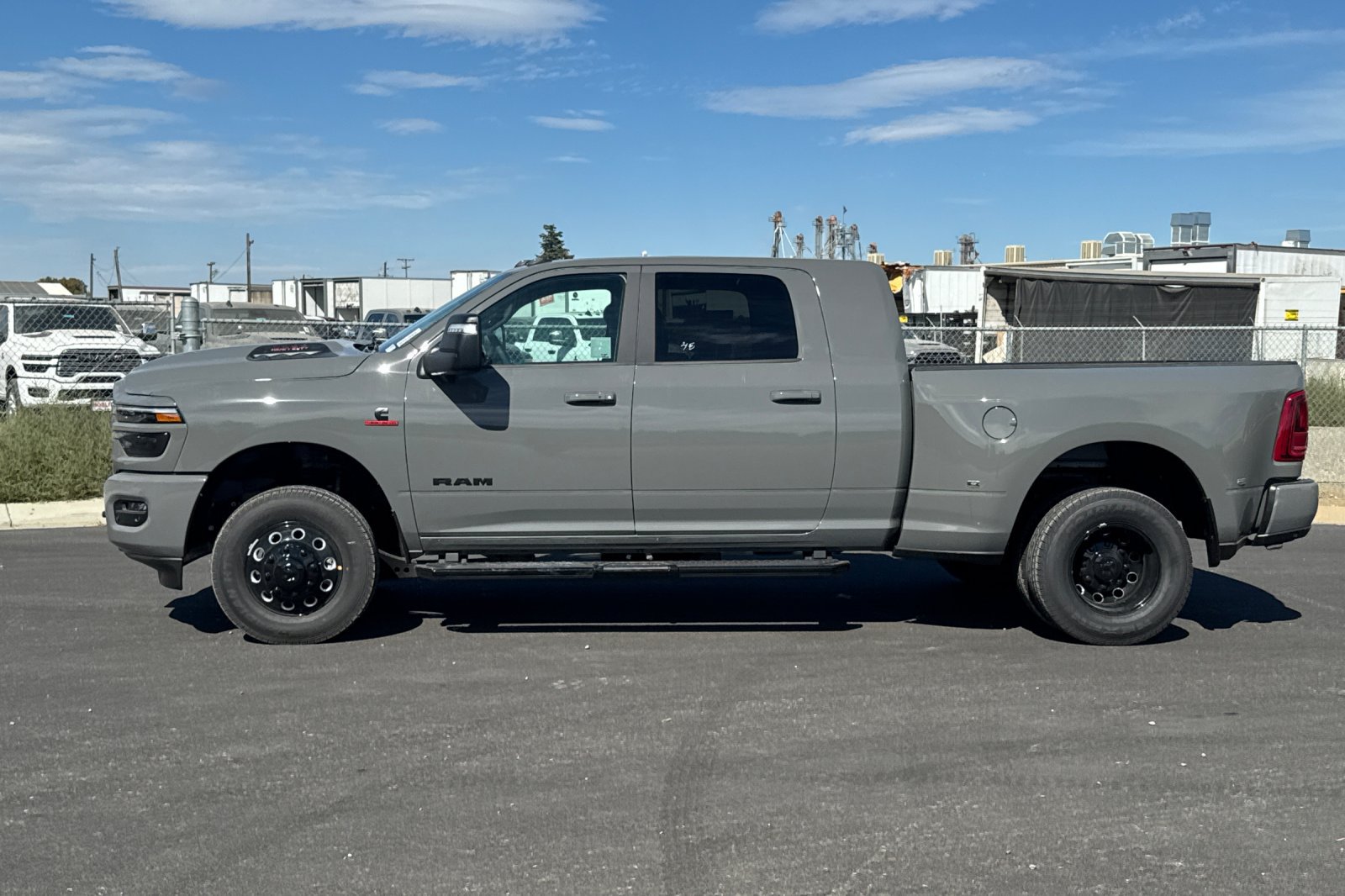New 2027 RAM 3500 Laramie w/ Night Edition AWD/4WD image 6