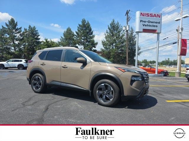 Certified 2024 Nissan Rogue SV w/ SV Premium Package AWD/4WD image 1