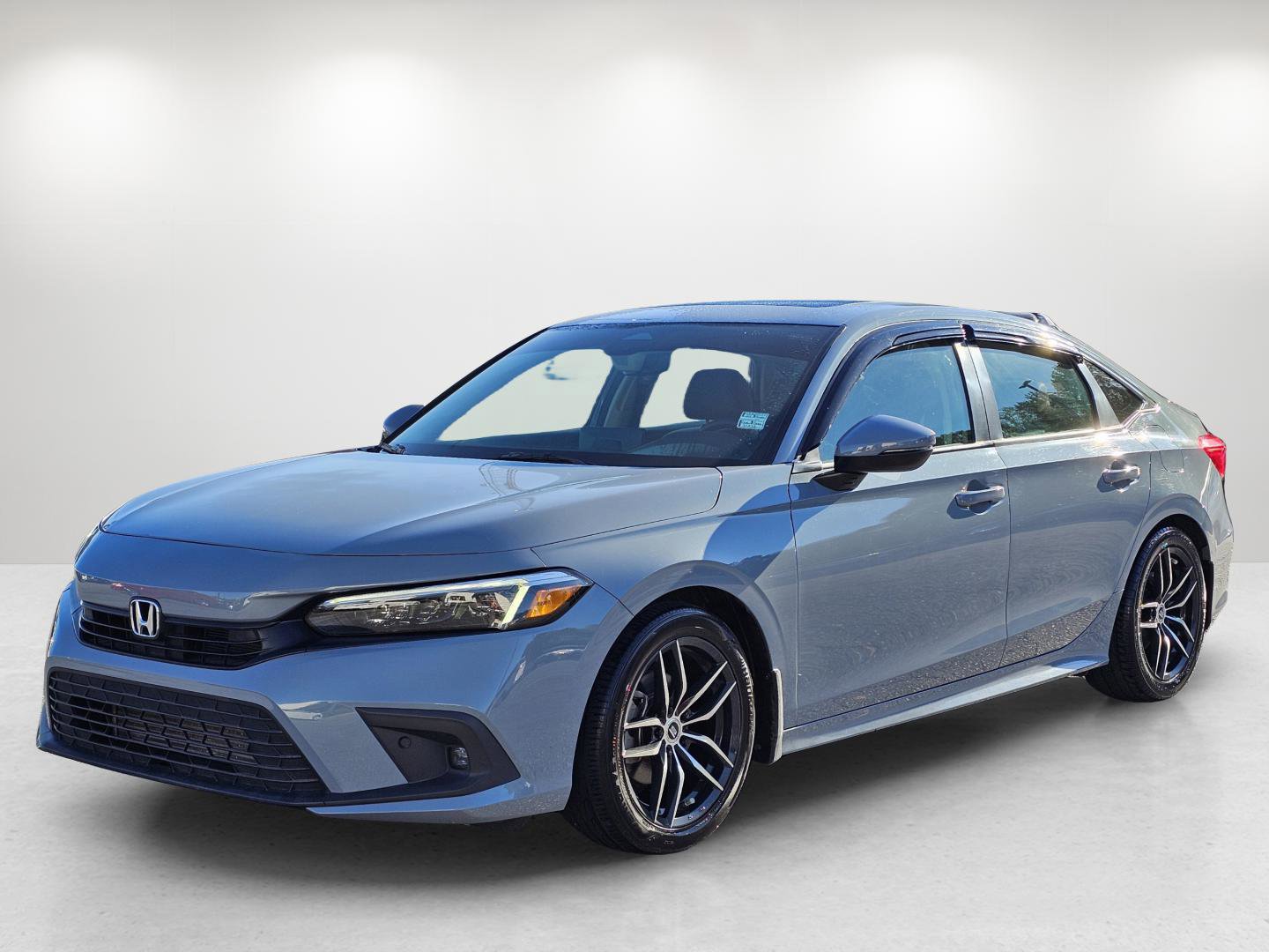 Used 2023 Honda Civic Touring image 1