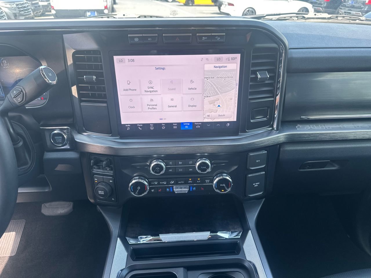 Certified 2024 Ford F350 Lariat w/ FX4 Off-Road Package AWD/4WD image 27