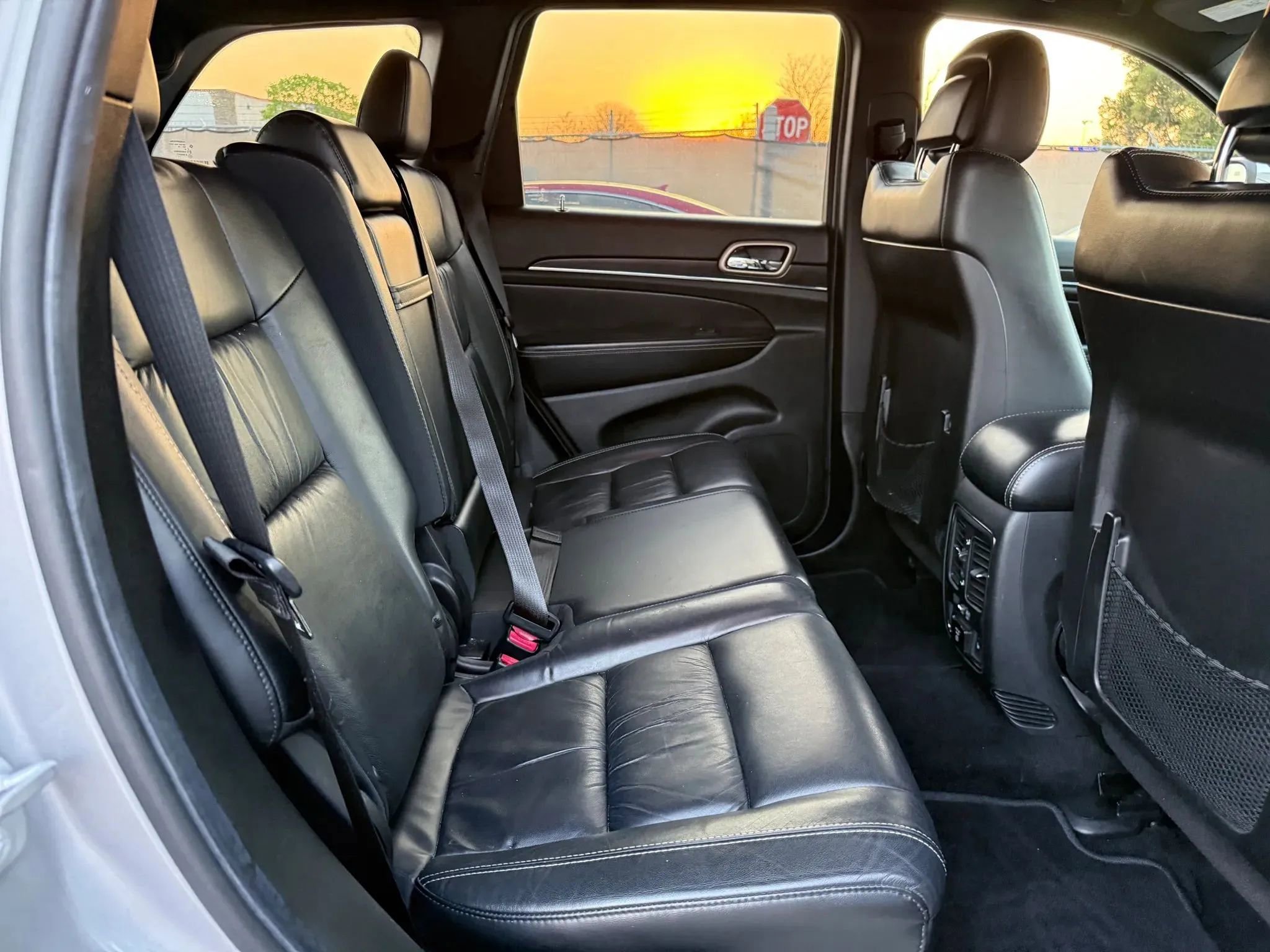Used 2014 Jeep Grand Cherokee Limited w/ Trailer Tow Group IV image 20