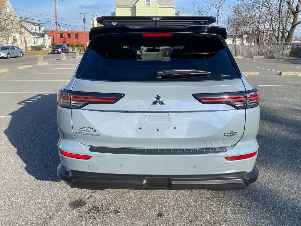 New 2026 Mitsubishi Outlander Trail Edition image 6