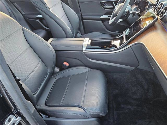 Used 2025 Mercedes-Benz GLC 300 image 19