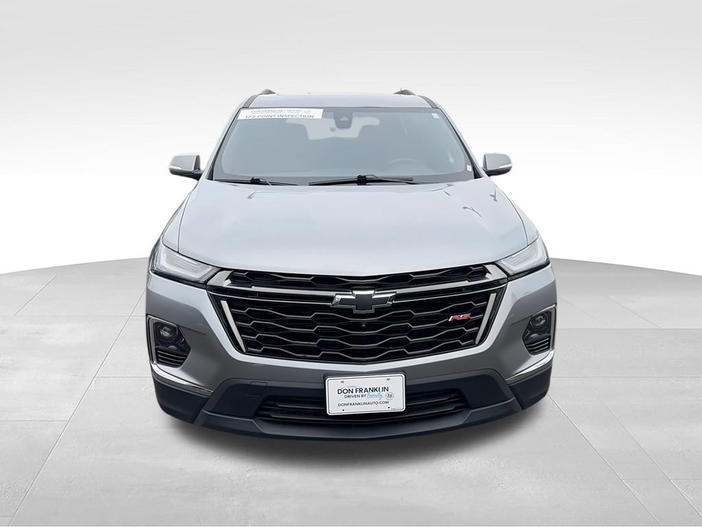 Used 2023 Chevrolet Traverse RS w/ LPO, Floor Liner Package AWD/4WD image 3