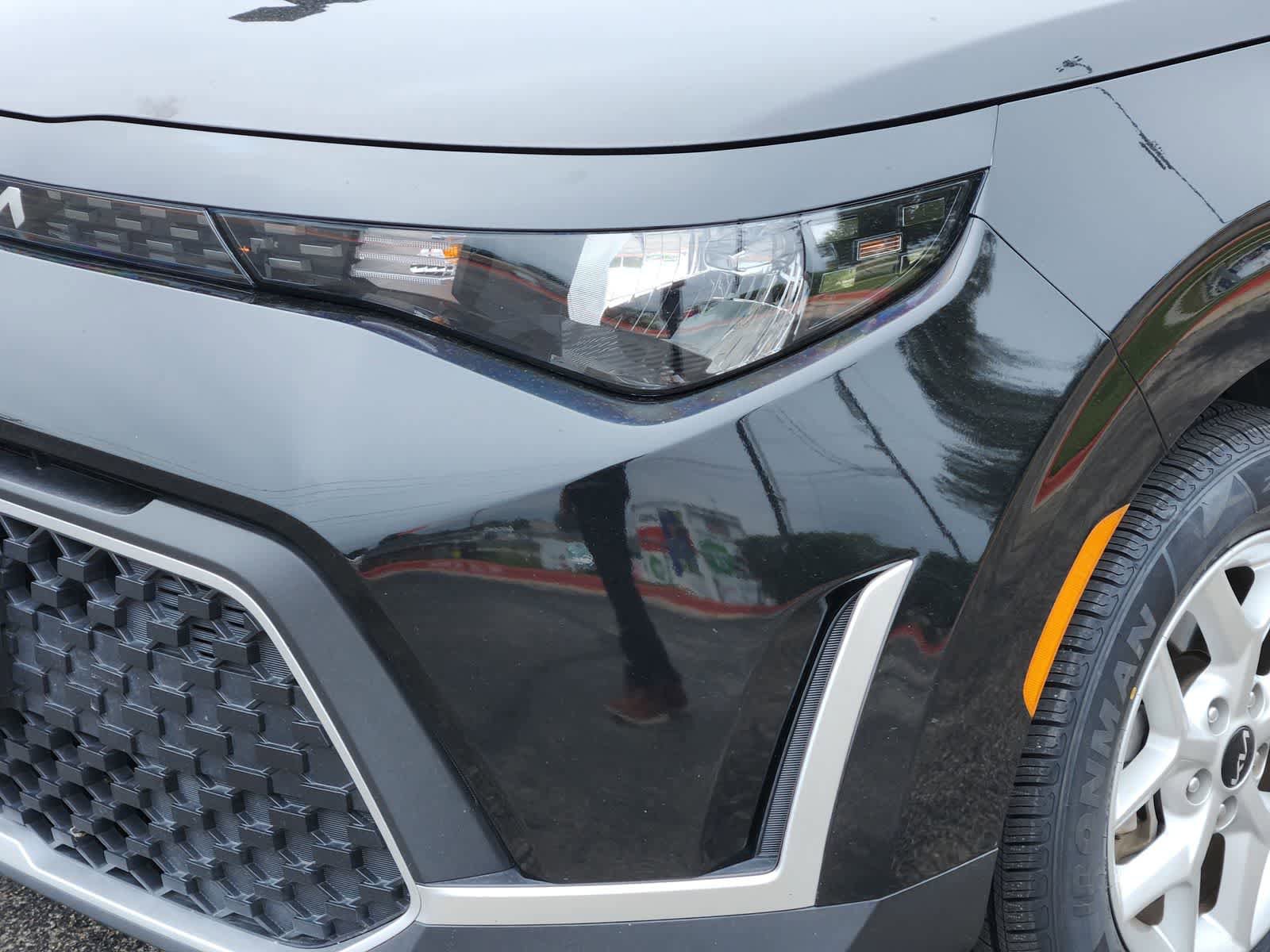 Used 2023 Kia Soul S FWD image 7